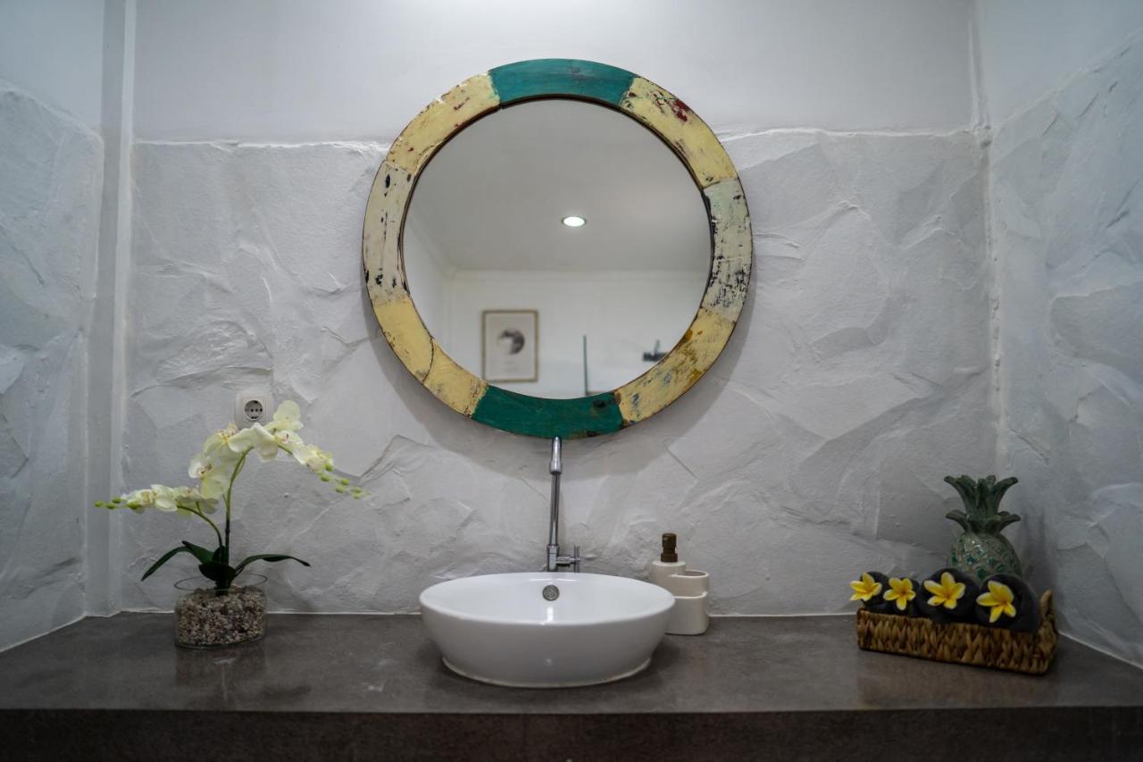 Villa Piece Of Peace Private 3Br With Large Pool And Garden Canggu  Exterior photo
